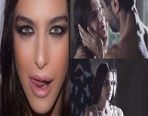 مشهد جريء جدًا.. شاهدوا ما فعلته وصيفة ملكة الجمال بملابس مثيرة (فيديو) مشهد جريء جدًا.. شاهدوا ما فعلته وصيفة ملكة الجمال بملابس مثيرة (فيديو)