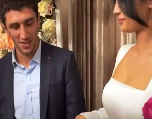 روسي يطرد عروسه بعد ان تلقى فيديو مخل لعروسه في حفل الزفاف .. صور وفيديو روسي يطرد عروسه بعد ان تلقى فيديو مخل لعروسه في حفل الزفاف .. صور وفيديو