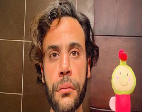 محمد إمام يجسد معاناته فى أول سنة كـ أب بشكل كوميدى محمد إمام يجسد معاناته فى أول سنة كـ أب بشكل كوميدى