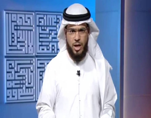 وسيم يوسف يصاب بالجنون بعد تسريب "صور خاصة" لأسرته وسيم يوسف يصاب بالجنون بعد تسريب "صور خاصة" لأسرته