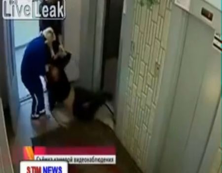 بالفيديو: مسعفون وممرضون.. أم مجرمون؟
