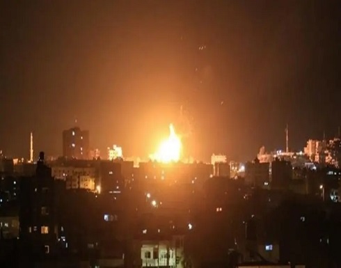 قصف إسرائيلي يستهدف مواقع عسكرية في محيط دمشق.. والدفاع الجوي تتصدى قصف إسرائيلي يستهدف مواقع عسكرية في محيط دمشق.. والدفاع الجوي تتصدى