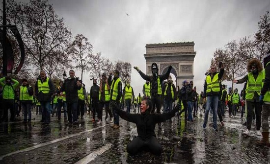 ماذا تقترح المعارضة الفرنسية لإخماد ثورة "السترات الصفراء"؟ ماذا تقترح المعارضة الفرنسية لإخماد ثورة "السترات الصفراء"؟