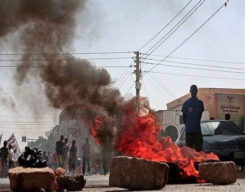 مظاهرات ليلية في السودان واستعداد لليوم الثاني من العصيان مظاهرات ليلية في السودان واستعداد لليوم الثاني من العصيان