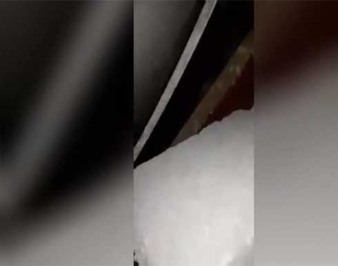"ما تسيبيني يمّا".. فيديو مؤثر لطفل ينادي والدته من تحت الأنقاض في غزة "ما تسيبيني يمّا".. فيديو مؤثر لطفل ينادي والدته من تحت الأنقاض في غزة