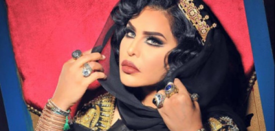 بالفيديو - بوسي وأحلام تغنّيان لسميرة سعيد في عيد ميلادها بالفيديو - بوسي وأحلام تغنّيان لسميرة سعيد في عيد ميلادها