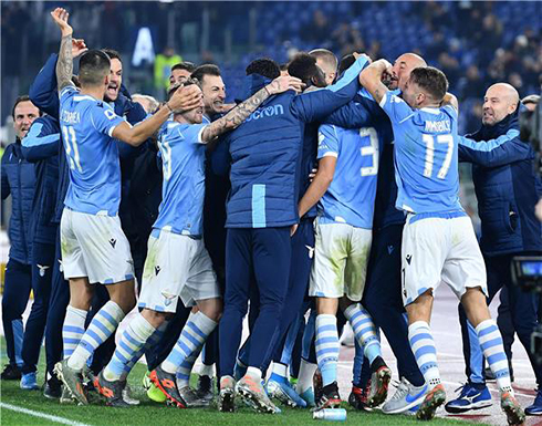 بالصور.. يوفنتوس يرفض الهدية ويسقط أمام لاتسيو بالصور.. يوفنتوس يرفض الهدية ويسقط أمام لاتسيو