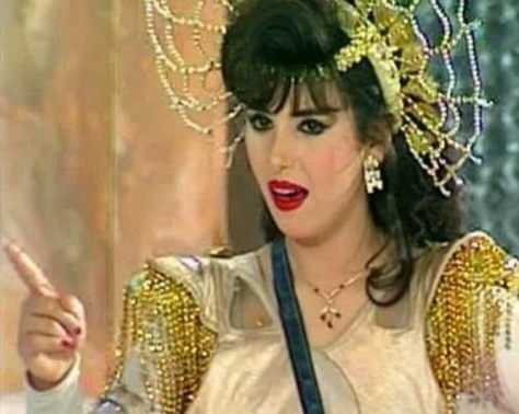 بالصورة- الظهور الأول للفنانة المعتزلة جيهان نصر مع ابنائها بالحجاب بالصورة- الظهور الأول للفنانة المعتزلة جيهان نصر مع ابنائها بالحجاب