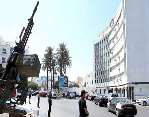 ليبيا : لماذا تغرق طرابلس في المواجهات الضارية ؟ ليبيا : لماذا تغرق طرابلس في المواجهات الضارية ؟