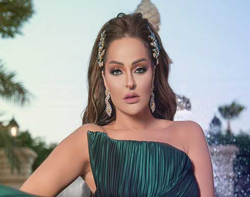 الأردنية زين كرزون تتخطى الحدود بالـ”ميني جيب” .. شاهد الأردنية زين كرزون تتخطى الحدود بالـ”ميني جيب” .. شاهد