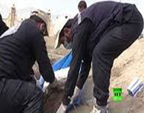 هذا ما خلفه "داعش" في أكبر مقبرة بمدينة الرقة السورية هذا ما خلفه "داعش" في أكبر مقبرة بمدينة الرقة السورية