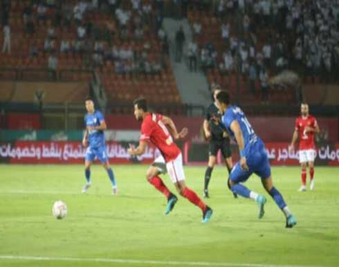 بالصور.. التعادل يحكم قمة الدوري المصري بين الأهلي والزمالك