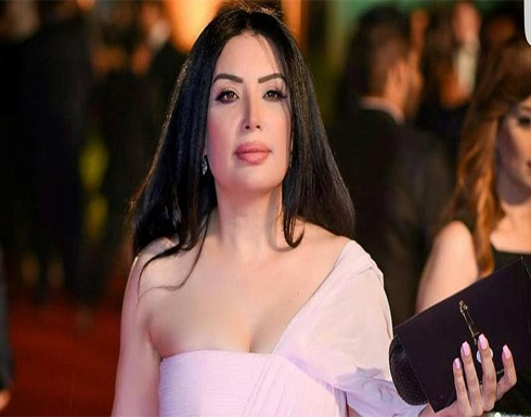 عبير صبري تحدث ضجة بملابسها الشفافة في مهرجان القاهرة (صورة) عبير صبري تحدث ضجة بملابسها الشفافة في مهرجان القاهرة (صورة)