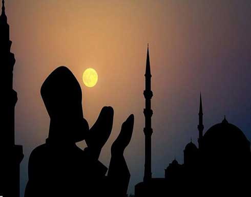 دائرة الإفتاء : يحرم في رمضان الأكل والشرب مع بدء الأذان الثاني دائرة الإفتاء : يحرم في رمضان الأكل والشرب مع بدء الأذان الثاني
