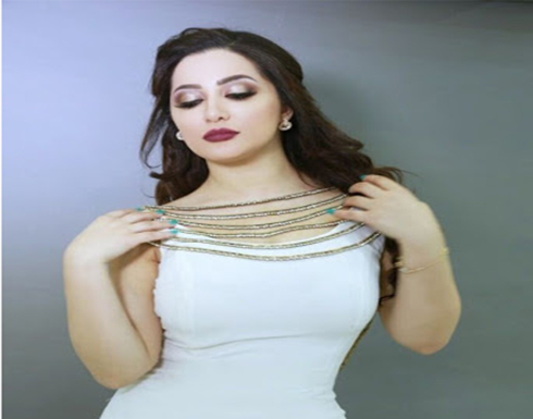 أمينة العلي غاضبة من متابع أرسل لها مقطعًا مخلا أمينة العلي غاضبة من متابع أرسل لها مقطعًا مخلا