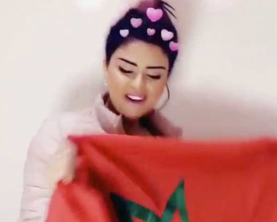 شاهد… سلمى رشيد تحتفل بفوز المنتخب المغربي بكأس إفريقيا للمحليين شاهد… سلمى رشيد تحتفل بفوز المنتخب المغربي بكأس إفريقيا للمحليين