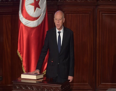 هل أصبحت ديمقراطية تونس في خطر.. وما الذي يهددها؟ هل أصبحت ديمقراطية تونس في خطر.. وما الذي يهددها؟