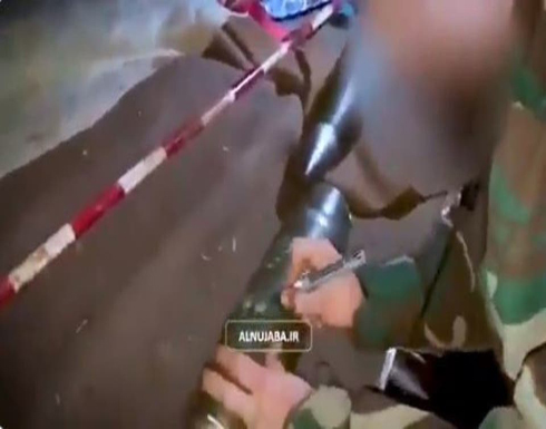 شاهد.. اسم قاسم سليماني على صواريخ "النجباء" التي تستهدف حلب شاهد.. اسم قاسم سليماني على صواريخ "النجباء" التي تستهدف حلب