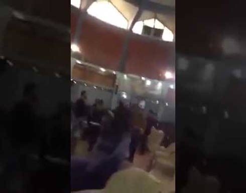 مؤيدون لترامب يقتحمون خطاب عمدة لندن لاعتقاله مؤيدون لترامب يقتحمون خطاب عمدة لندن لاعتقاله