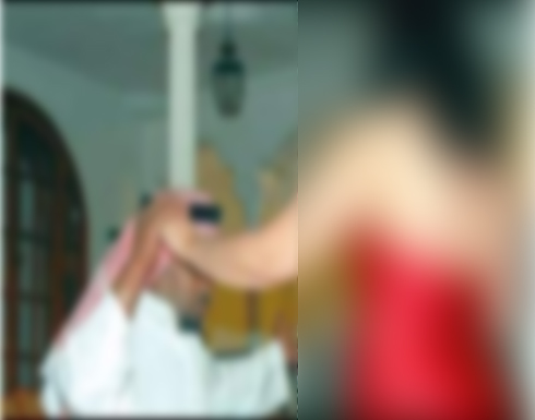 في بلد عربي : القبض على فتاة قامت باستدراج ستيني لشقتها لممارسة الرذيلة في بلد عربي : القبض على فتاة قامت باستدراج ستيني لشقتها لممارسة الرذيلة