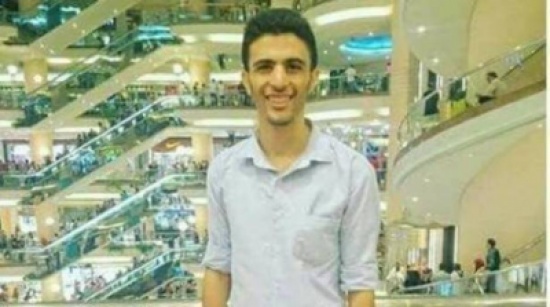 جريمة "اللاب توب".. موقع إلكتروني شهير يقتل شاباً في بلد عربي! جريمة "اللاب توب".. موقع إلكتروني شهير يقتل شاباً في بلد عربي!