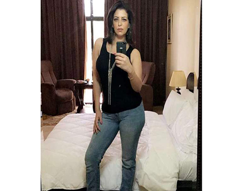طلق زوجته بعدما فضحت خيانته معها.. انفصال فنان وفنانة شهيرة بشكل مفاجئ طلق زوجته بعدما فضحت خيانته معها.. انفصال فنان وفنانة شهيرة بشكل مفاجئ