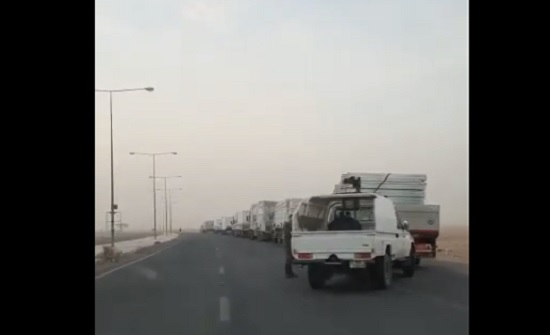 بالفيديو : شاهد احدى قوافل شركة البداد كابيتال من الامارات للاردن لإقامة المستشفيات الميدانية بالفيديو : شاهد احدى قوافل شركة البداد كابيتال من الامارات للاردن لإقامة المستشفيات الميدانية
