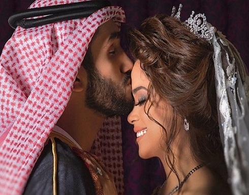 أحمد خميس ينشر فيديو لزوجته مشاعل الشحي وهي على السرير!! أحمد خميس ينشر فيديو لزوجته مشاعل الشحي وهي على السرير!!