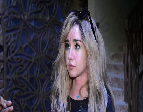 ملابس هنا الزاهد تظهرها أصغر بـ10 سنوات.. هكذا بدت (صورة) ملابس هنا الزاهد تظهرها أصغر بـ10 سنوات.. هكذا بدت (صورة)