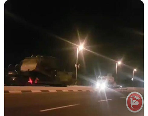 فيديو- جيش الاحتلال يدفع بتعزيزات عسكرية للحدود مع غزة فيديو- جيش الاحتلال يدفع بتعزيزات عسكرية للحدود مع غزة