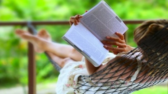 10 طرق تساعدك على الاسترخاء من إجهاد العمل 10 طرق تساعدك على الاسترخاء من إجهاد العمل