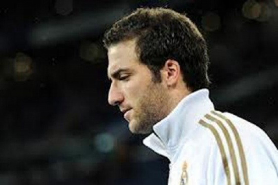 هيغواين يعلن رحيله عن ريال مدريد