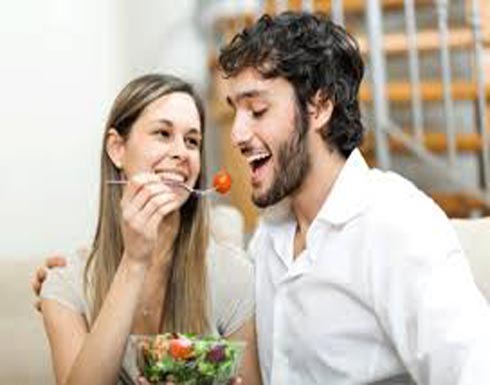 7 أطعمة تعمل على زيادة الخصوبة لدى الرجل والمرأة 7 أطعمة تعمل على زيادة الخصوبة لدى الرجل والمرأة