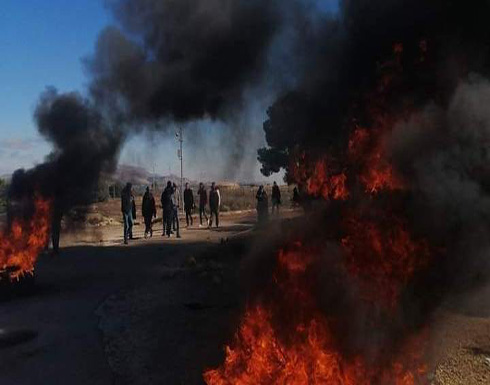 الدفاع التونسية: الجيش يقوم بدوريات مشتركة مع الأمن بعد إحتجاجات وأعمال شغب الدفاع التونسية: الجيش يقوم بدوريات مشتركة مع الأمن بعد إحتجاجات وأعمال شغب