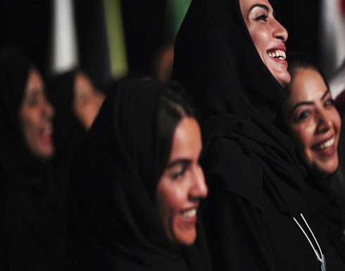 إماراتية تخدع صديقتها المطلقة بطريقة لا تخطر على بال الشيطان نفسه.. كادت تتزوجها ! إماراتية تخدع صديقتها المطلقة بطريقة لا تخطر على بال الشيطان نفسه.. كادت تتزوجها !