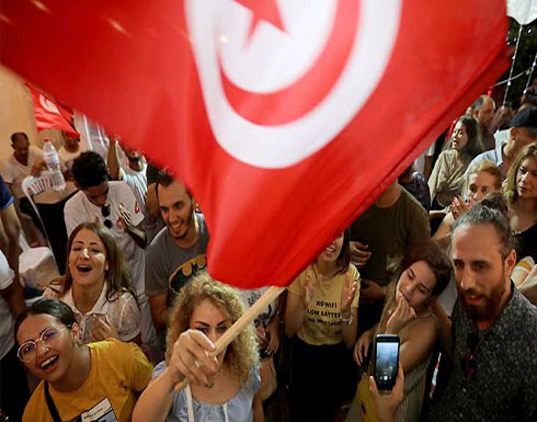 رئاسيات تونس بين القانوني المحافظ والرأسمالي السجين رئاسيات تونس بين القانوني المحافظ والرأسمالي السجين