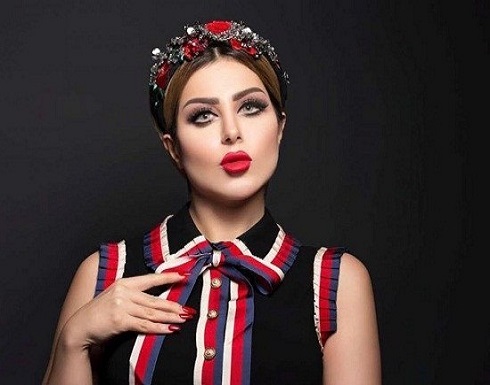 حليمة بولند اغضبت المشاهدين بهذا التصرف (فيديو) حليمة بولند اغضبت المشاهدين بهذا التصرف (فيديو)