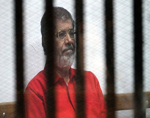 نجل لمرسي: هل سأزور والدي بمحبسه مرة كل 5 سنوات؟ نجل لمرسي: هل سأزور والدي بمحبسه مرة كل 5 سنوات؟