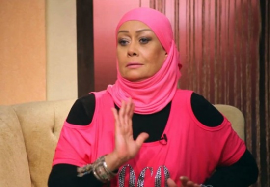 أول كوافيرة رجالي في الإسكندرية: لم أتعرض لأي معاكسة أول كوافيرة رجالي في الإسكندرية: لم أتعرض لأي معاكسة