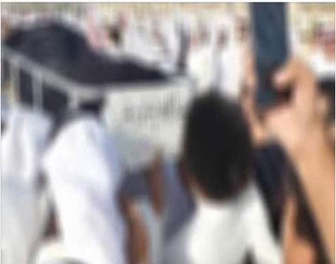 صور| جنازة نجم عربي تمر بصمت... وهذه صورته الأخيرة الصادمة! صور| جنازة نجم عربي تمر بصمت... وهذه صورته الأخيرة الصادمة!