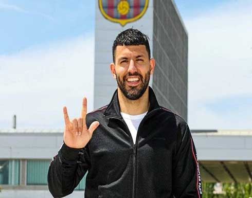 برشلونة يتعاقد رسميا مع أغويرو "الهداف التاريخي" للسيتي برشلونة يتعاقد رسميا مع أغويرو "الهداف التاريخي" للسيتي