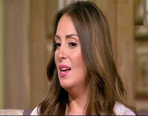 شاهد .. نرمين الفقي بفستان اسود قصير يبرز جمال أنوثتها شاهد .. نرمين الفقي بفستان اسود قصير يبرز جمال أنوثتها