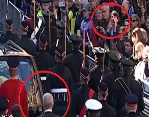 تشييع الملكة إليزابيث.. اعتقال شخص ضايق نجلها تشييع الملكة إليزابيث.. اعتقال شخص ضايق نجلها