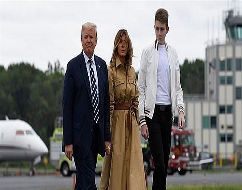 إبن ترامب يفاجئ العالم بضخامته! (صورة) إبن ترامب يفاجئ العالم بضخامته! (صورة)