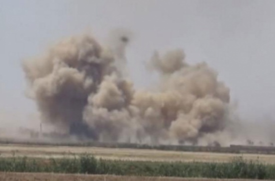 النظام ينتزع حقول نفط من تنظيم الدولة بالرقة النظام ينتزع حقول نفط من تنظيم الدولة بالرقة