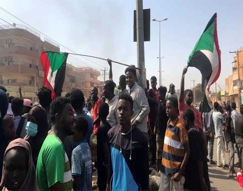 بريطانيا تدين الانقلاب العسكري في السودان بوصفه خيانة غير مقبولة