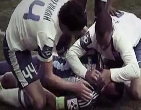 وفاة لاعب مصري ابتلع لسانه خلال مباراة كرة قدم وفاة لاعب مصري ابتلع لسانه خلال مباراة كرة قدم