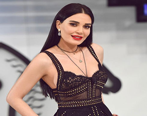 شاهد.. قبلة من سيرين عبدالنور قبل النوم! شاهد.. قبلة من سيرين عبدالنور قبل النوم!