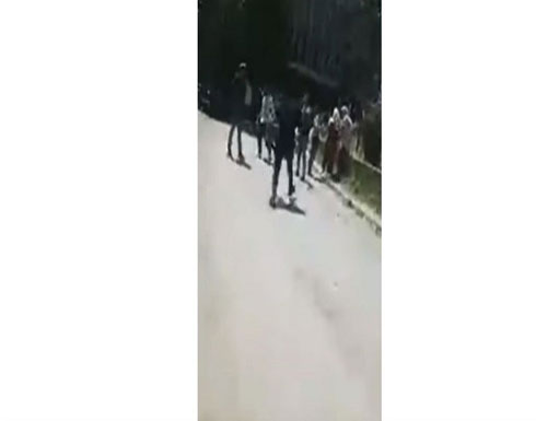 شاهد : مواجهة ساخنة في جامعة جزائرية بين صائمين ومفطرين شاهد : مواجهة ساخنة في جامعة جزائرية بين صائمين ومفطرين