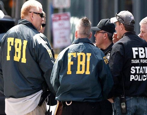 مدير الـ"FBI" يصف هجوم ترامب على الوكالة بـ"الكلام الرخيص" مدير الـ"FBI" يصف هجوم ترامب على الوكالة بـ"الكلام الرخيص"